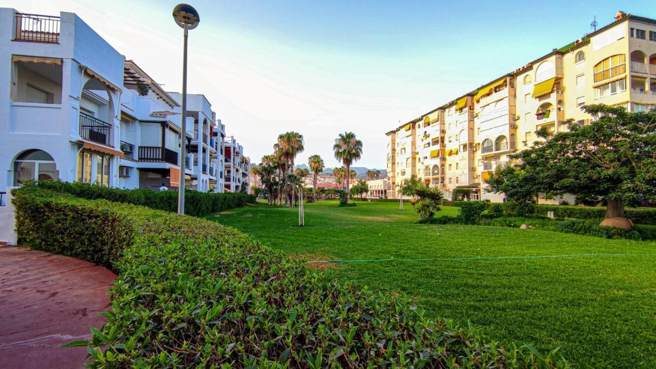 Laguna Beach Costasol - Alojamientos La Torre Торокс Екстериор снимка